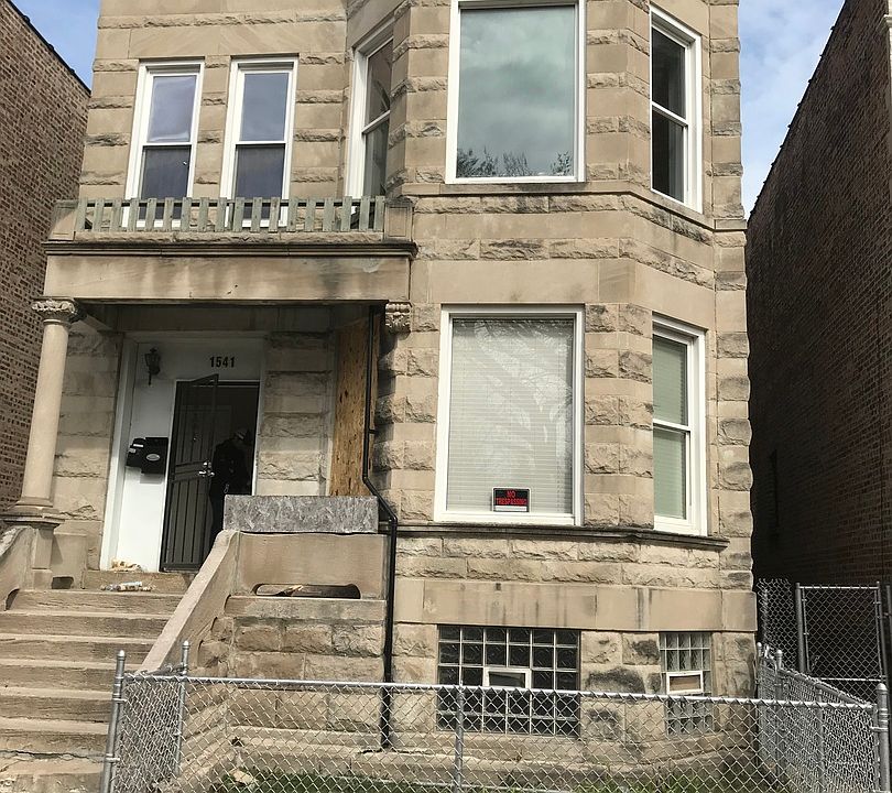 1st image of 1541 S Central Park Ave #1