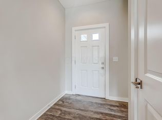 566 Rochdale Run, Delaware, OH 43015