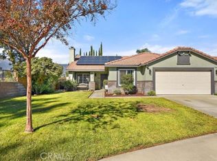 15102 Dandelion Ln, Fontana, CA 92336