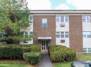 48 Belair Dr #48, New Milford, CT 06776