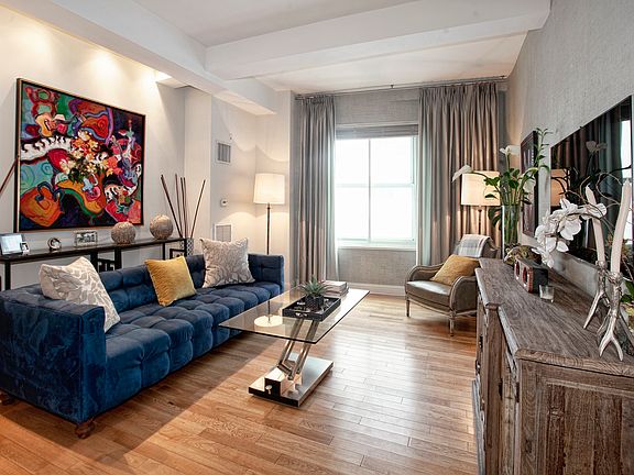 4th image of 88 Greenwich St APT 623
