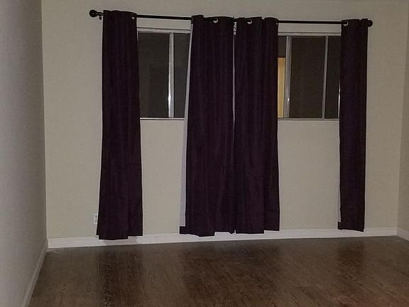 4th image of 514 N Kenmore Ave