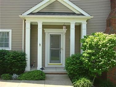 3rd image of 16860 Knolls Way
