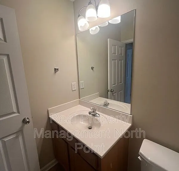 2031 Lakeshore Overlook Dr NW — Photo 24