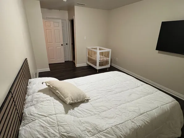 (undisclosed Address), Los Angeles, CA 90061