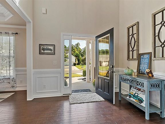 4th image of 2714 Dunlin Dr