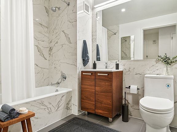 3rd image of 125 Delancey St APT 704
