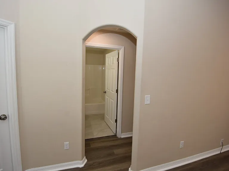 6 Seckel Ct — Photo 15