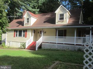 6025 Locust Rd, Saint Leonard, MD 20685