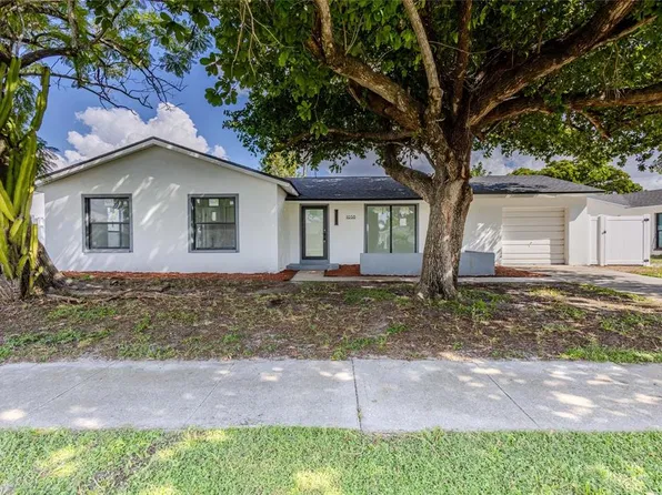1038 RIDGEWAY DRIVE, NORTH FORT MYERS, FL 33903