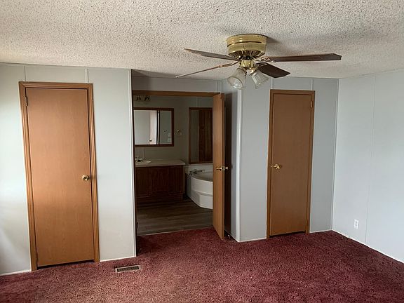 3rd image of 4702 Lavey Ln