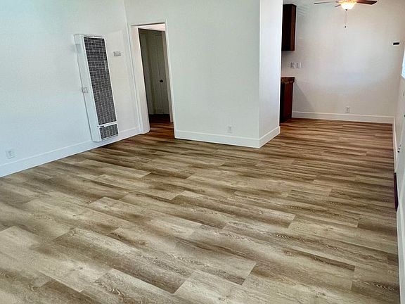 3rd image of 1801-1809 E Wilshire Ave #1801-6