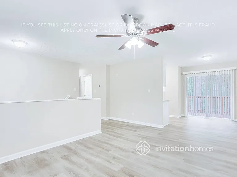 2822 Battle Forrest Dr — Photo 2