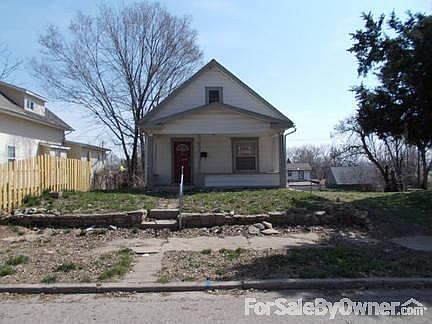 1st image of 2929 York St