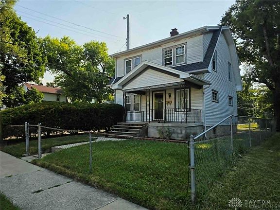 3rd image of 860 Kumler Ave