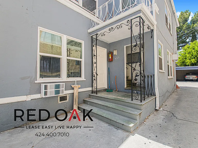 855 Irolo St #5 — Photo 13
