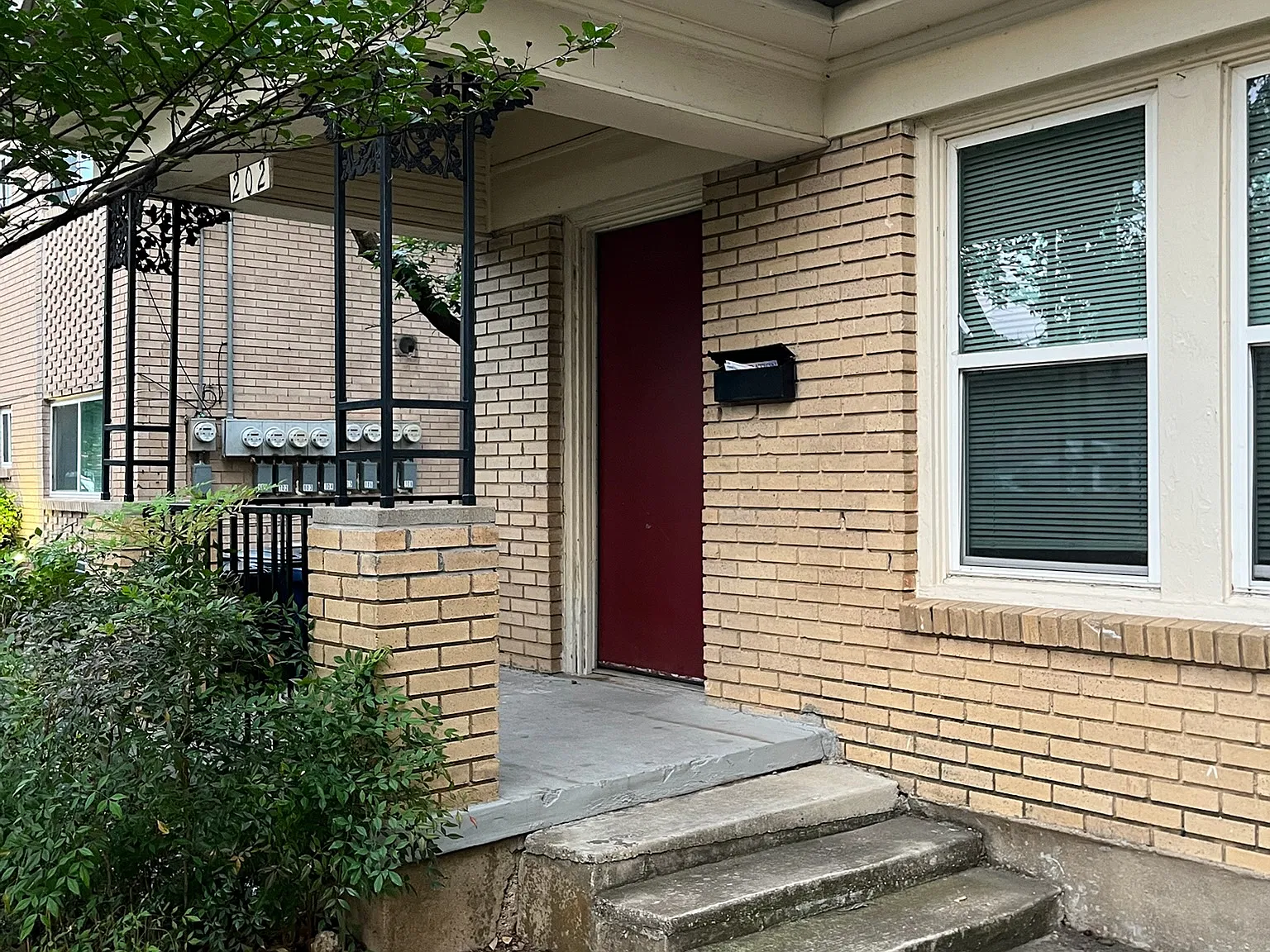 2 bed, 861 sqft, $1,500 — Photo 1