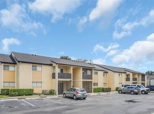 902 Lake Destiny Rd UNIT F, Altamonte Springs, FL 32714