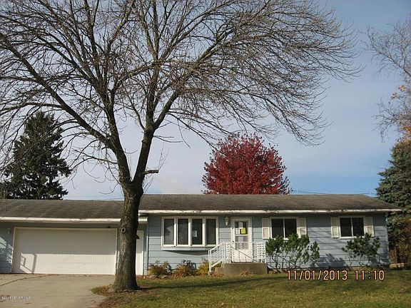 2nd image of 450 Kim Ln SW