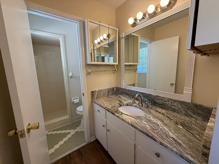 3512 Shadowwood Ct — Photo 18