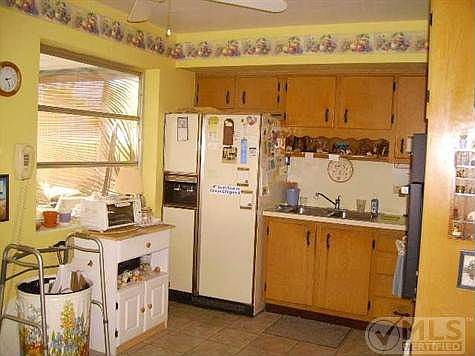 5th image of 1327 Date Palm Dr