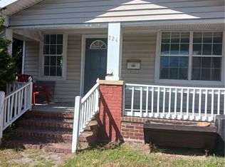 724 W 26th St, Norfolk, VA 23517