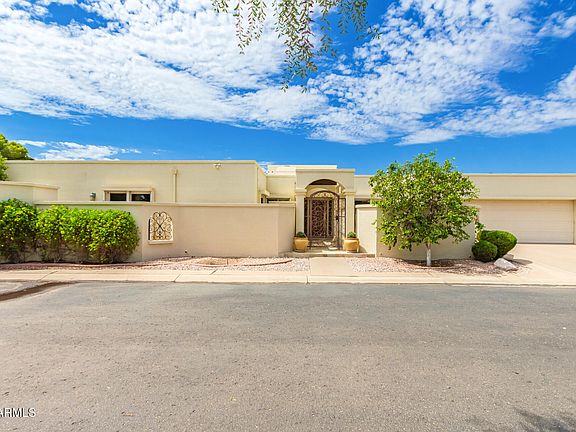 2nd image of 6945 E GLENROSA Avenue
