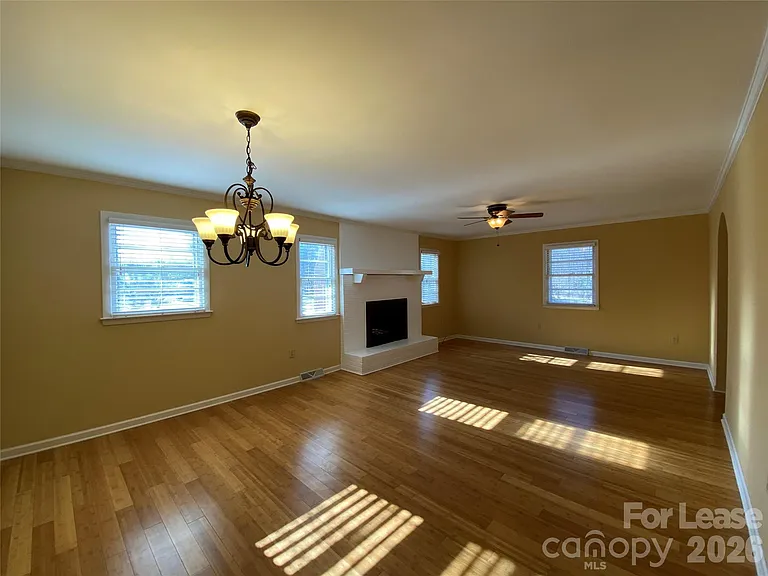 203 Ratchford Farm Rd — Photo 6