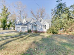 500 Virginian Dr, Norfolk, VA 23505