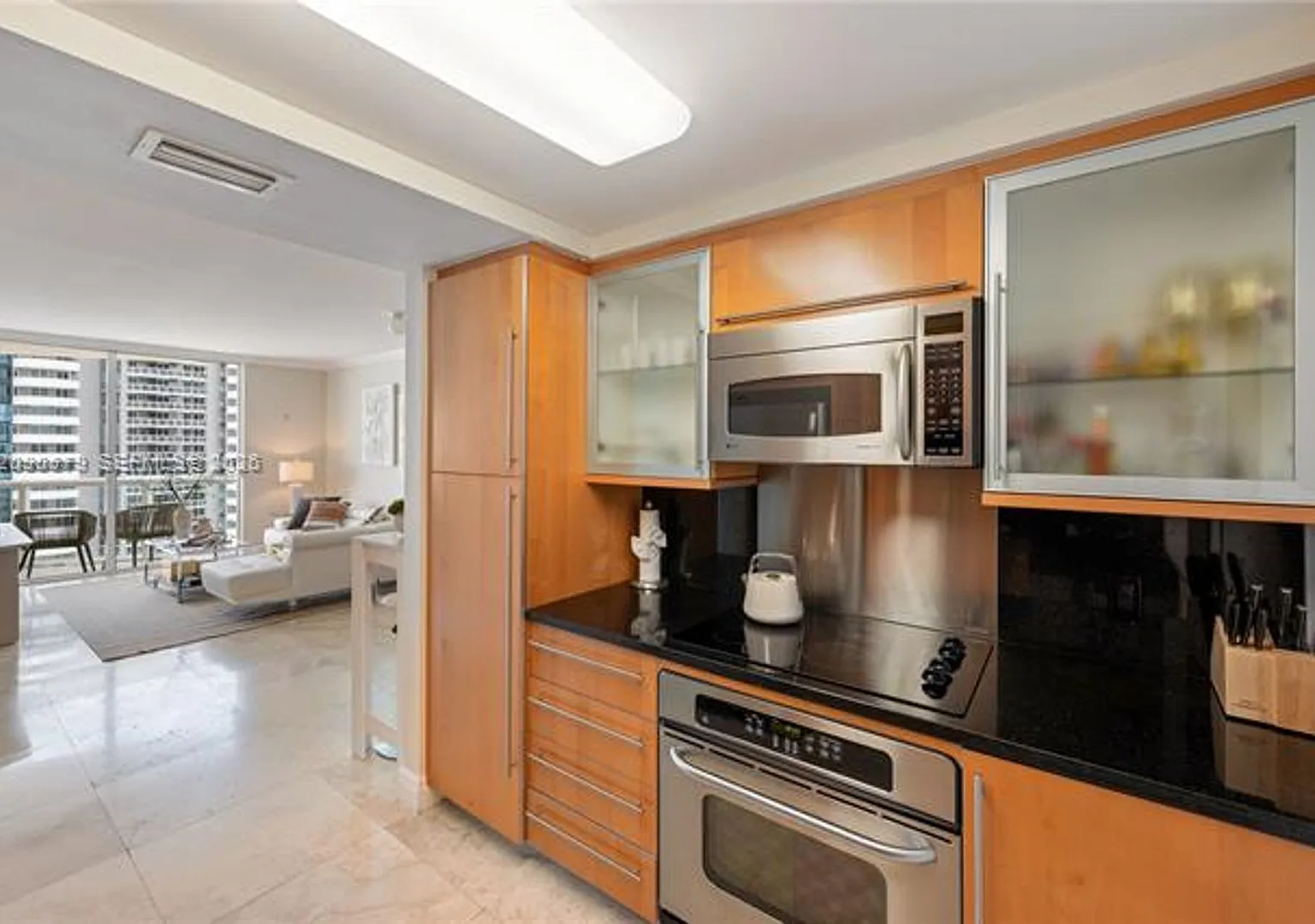 6365 Collins Ave cu-2206, Miami Beach, FL 33141 — Photo 1
