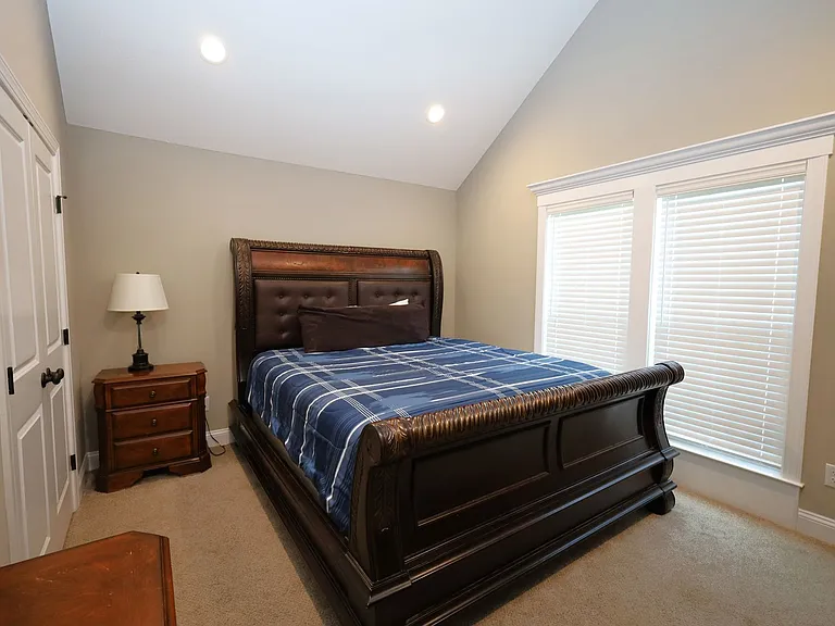 124 Floyd McNeal Dr — Photo 14