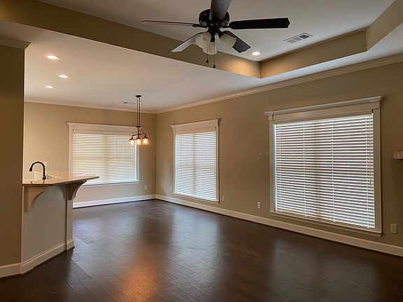 4th image of 3628 Northridge Cir