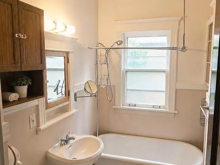 608 S Grove Ave #1 — Photo 12