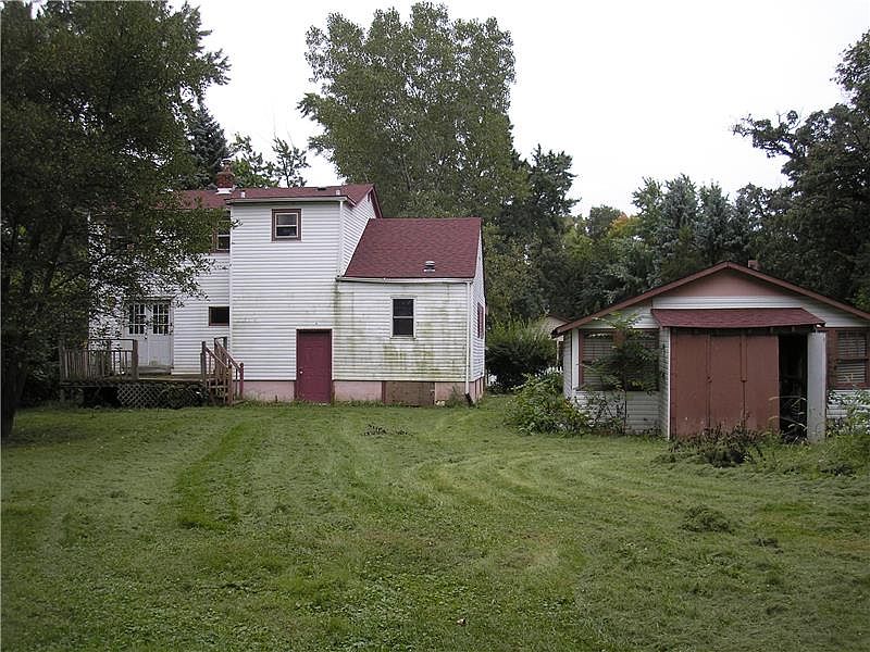 2nd image of 204 Ferndale Dr