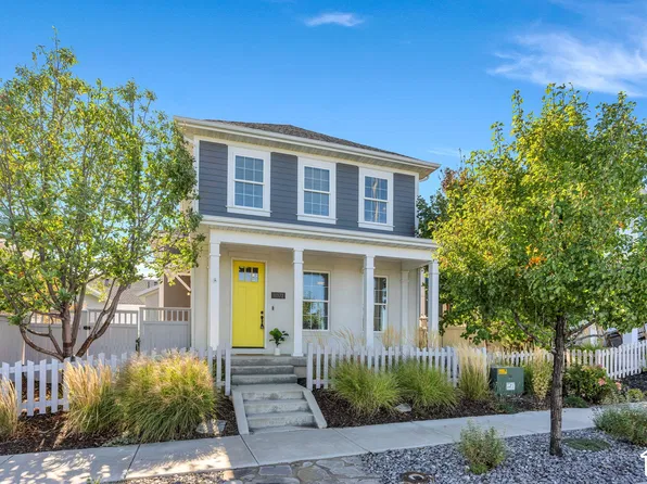 11372 S Red Cardinal Way, South Jordan, UT 84009