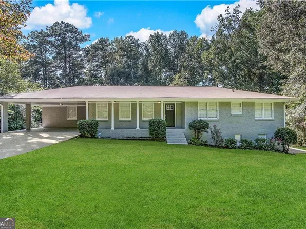 222 Hillcrest Dr, Stockbridge, GA 30281
