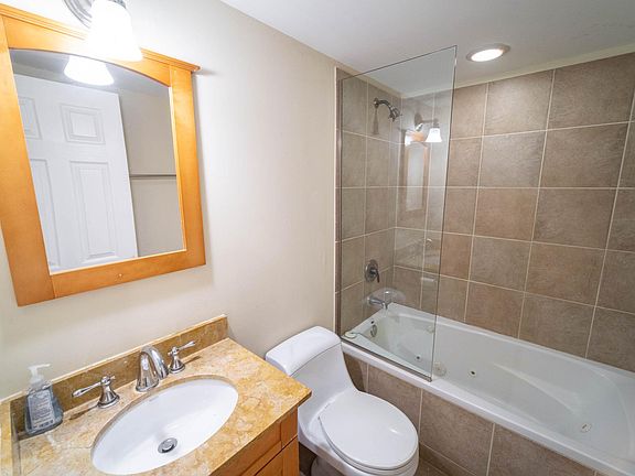 5th image of 8350 Kimball Ave Unit 202
