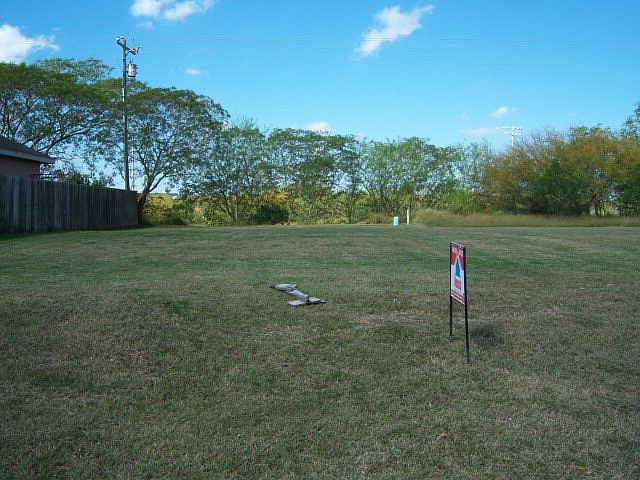 2nd image of 1200 Guadalupe Cir
