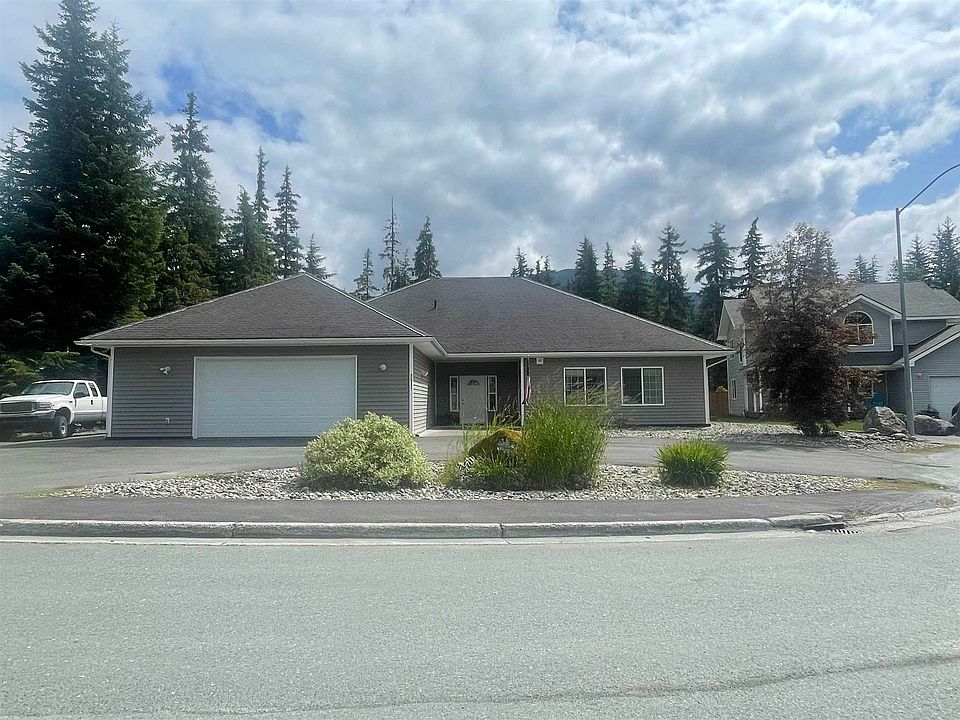 1st image of 8011 Poppy Ct