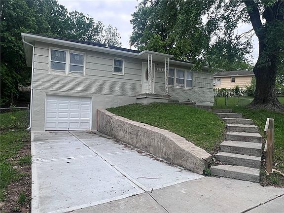 4th image of 1811 N 49th St