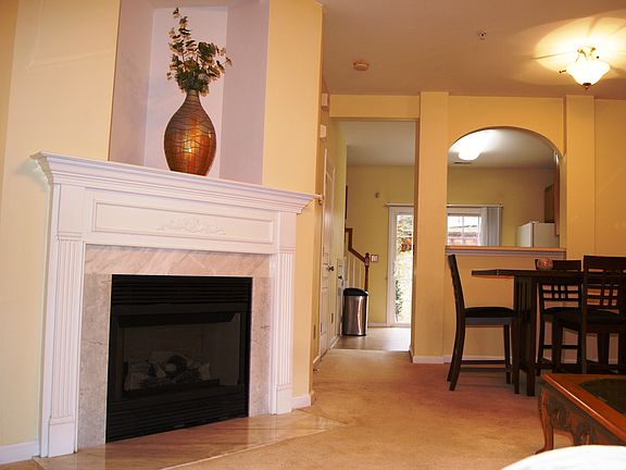 4th image of 8211 Chaceview Ct