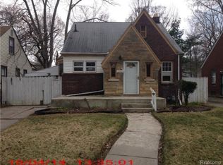 18465 Fielding St, Detroit, MI 48219