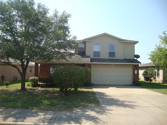 2nd image of 119 Salado Dr