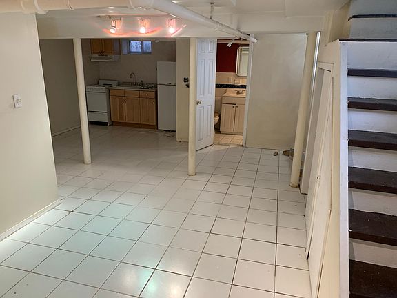 3rd image of 183 Brookside Ave #B