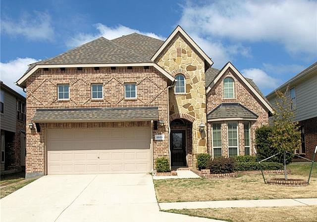 1st image of 1009 Lake Hollow Dr