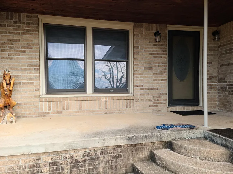3815 N Rosebud — Photo 3