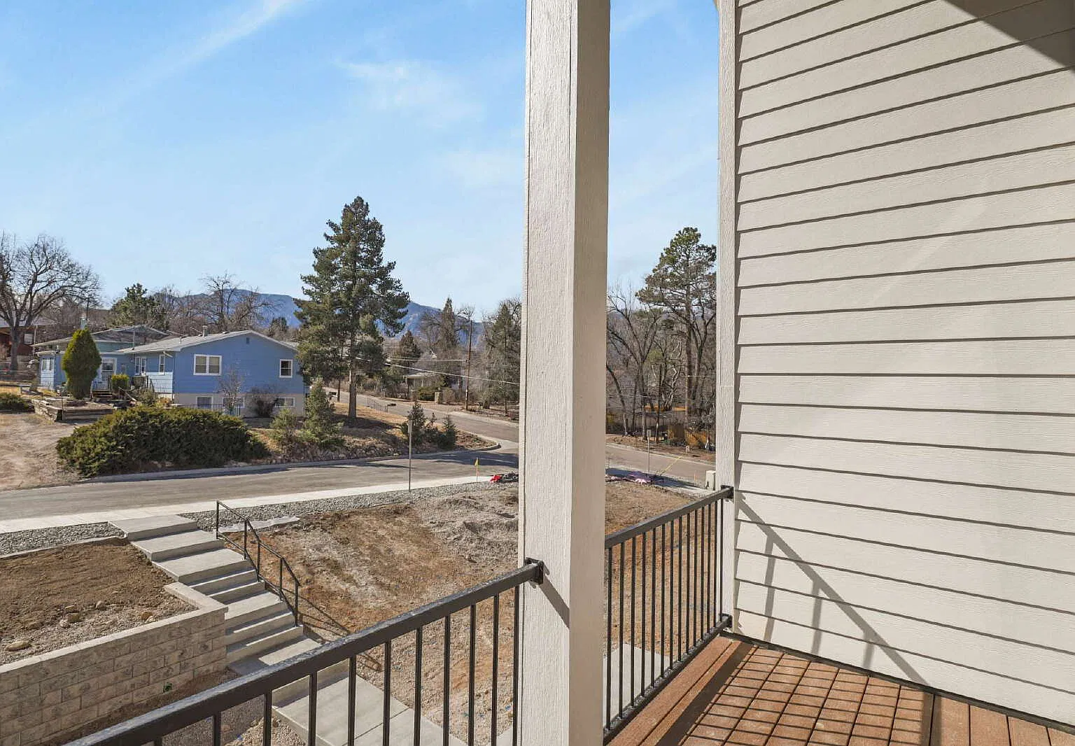 3 bed, 3.5 bath, 1794 sqft, $3,000 — Photo 3