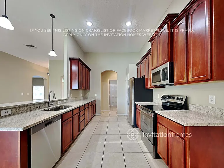 12911 Cattail Shore Ln — Photo 8