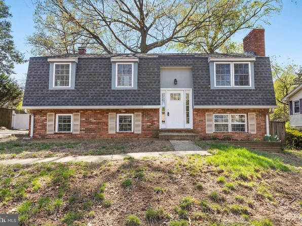 1075 Sun Valley Dr, Annapolis, MD 21409