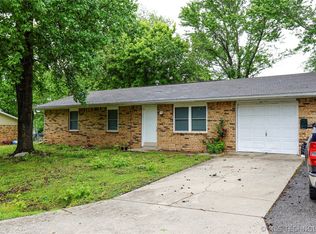 1536 100th St NW, Grove, OK 74344